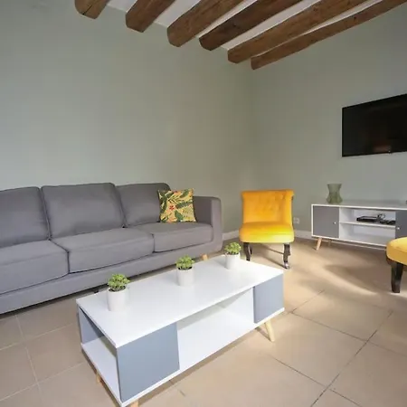 De 11 Personnes A La Campagne Holiday home Nanteuil-sur-Marne